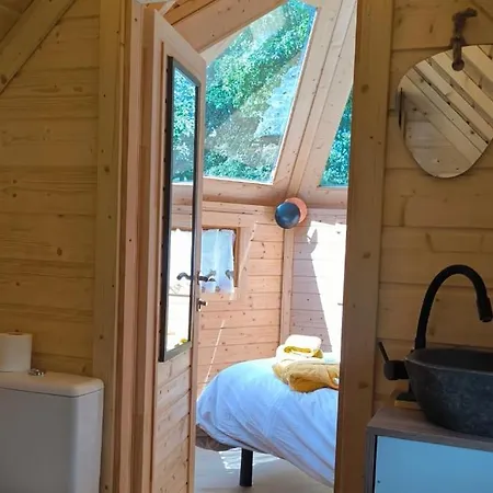 Unusual Luxury Private & Petits Dej Chalet *