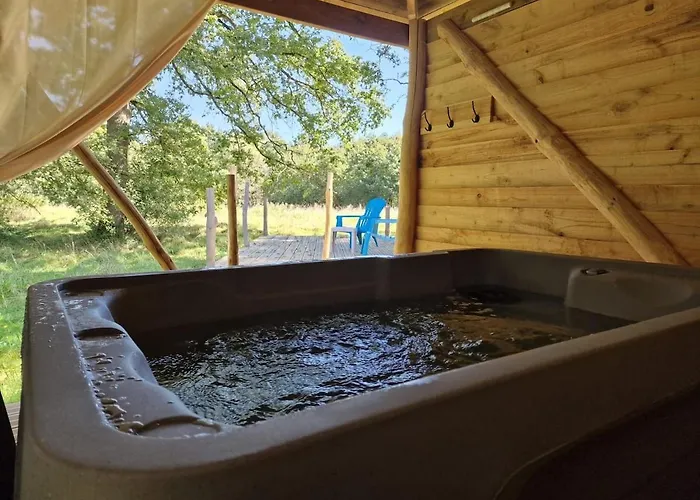 Unusual Luxury Private & Petits Dej 샬레 Guenrouet